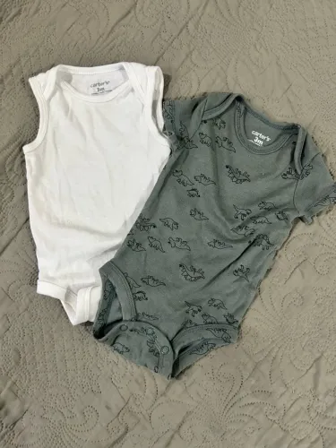 Carters roupa 