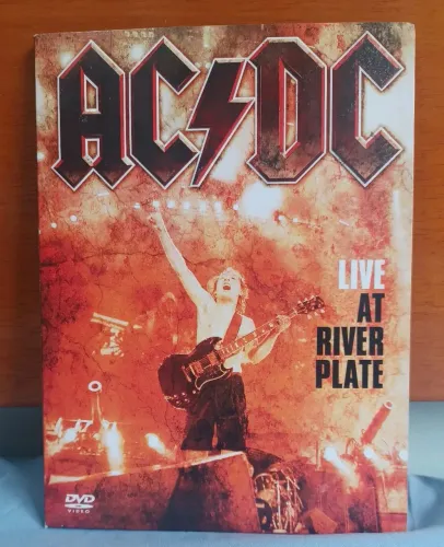 DVD AC/DC - Live at River Plate | Show Lendário ?