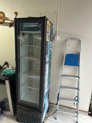 Refrigerador Expositor de Bebidas