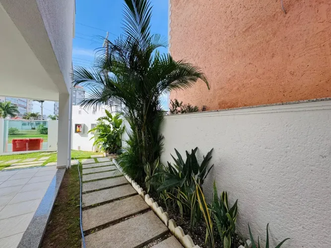 APARTAMENTO MOBILIADO A APENAS 300 METROS DO MAR EM PALMAS  GOVERNADOR CELSO RAMOS/SC