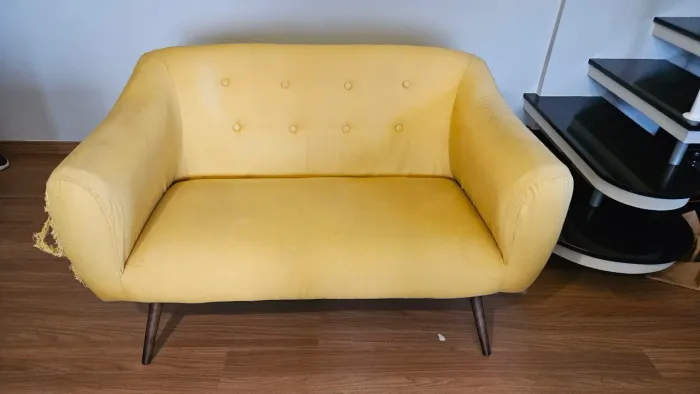 Sofá 2 lugares