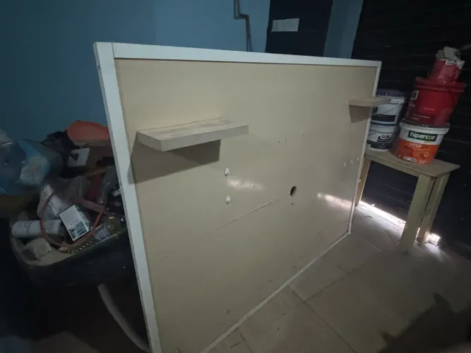 Vende-se painel em madeira