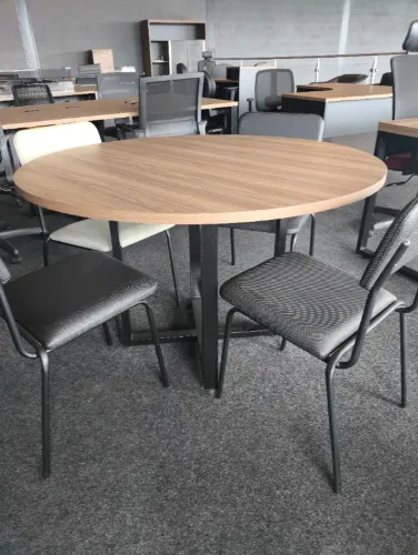 Mesa de Reunião Redonda de Escritório - 0,75x1,20cm - (SEM CADEIRAS) - SUPER PROMOÇÃO!!