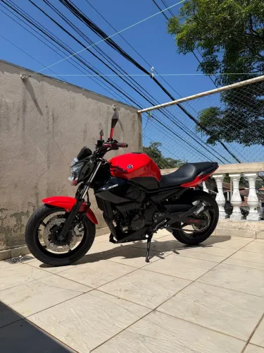 Yamaha XJ6