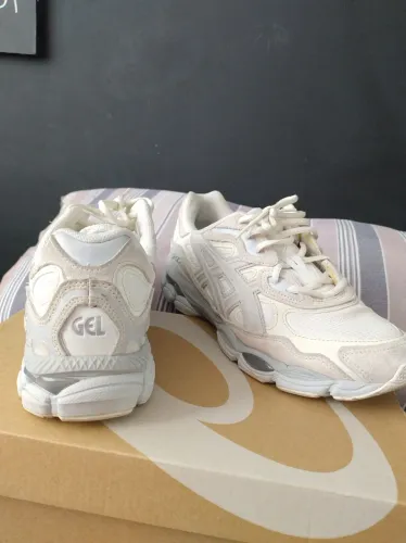 Asics Gel Nyc - Cream Tamanho 41