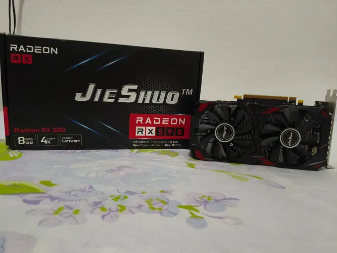 Placa de vídeo RX 590