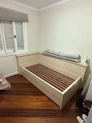 Escritório e cama
