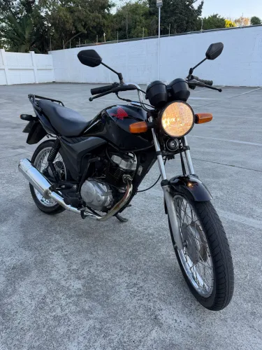 Fan 125 conservada baixo km