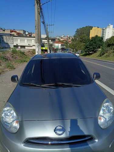 Nissan March 1.0 16V Flex Fuel 5P 2012