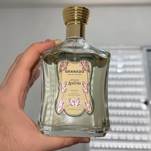 Colônia Baunilha e açafrão Granado 300ml