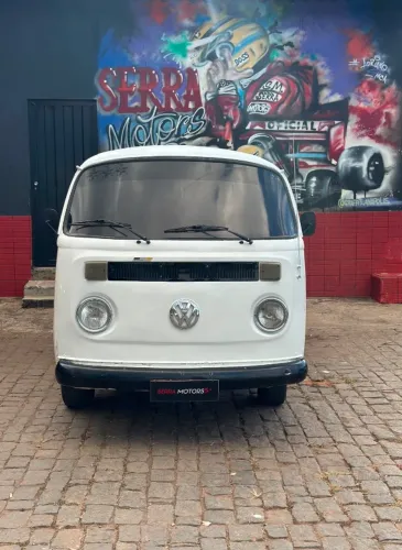 Volkswagen Kombi Standard/ Luxo/ Serie Prata 1985