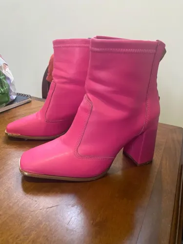 Bota