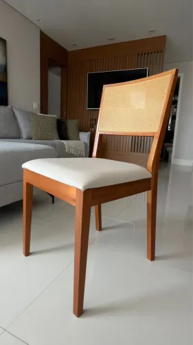 Cadeiras de mesa de jantar novas assento em linho e encosto em sisal