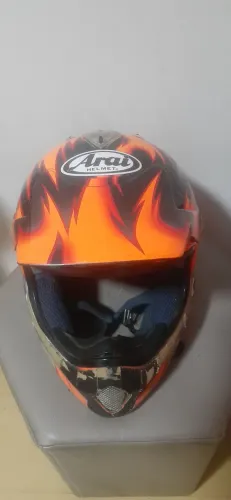 Capacete arai cross
