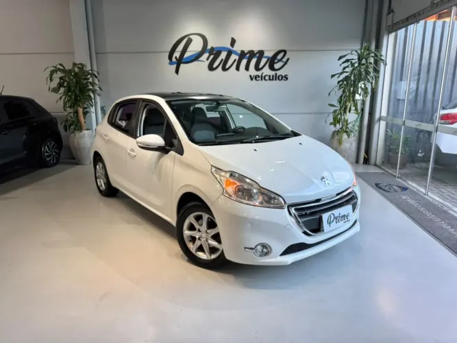 Peugeot 208 Allure 1.5 Flex 8V 5P 2014