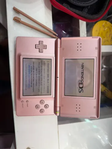 Nintendo DS lite