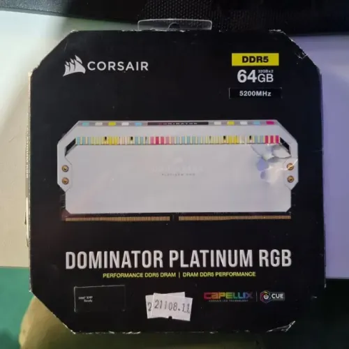 Memória Ram RGB 64GB (2x32GB) DDR5 5200MHz Corsair Dominator Platinum