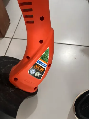 Cortador de grama tramotina