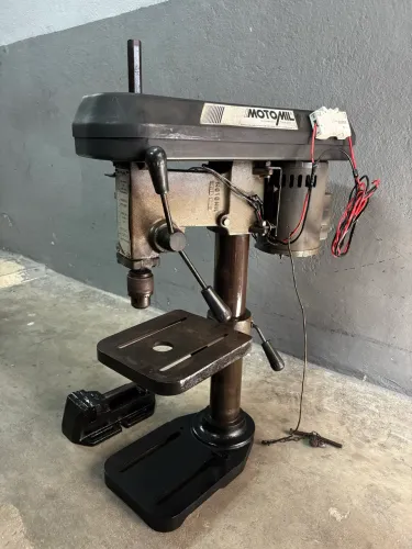 FURADEIRA DE BANCADA MOTOMIL