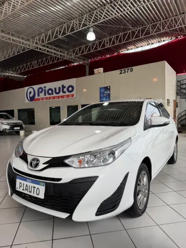 Toyota Yaris XL Plus Con. 1.5 Flex 16V 5P AUT 2021
