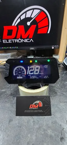 Painel CB300F