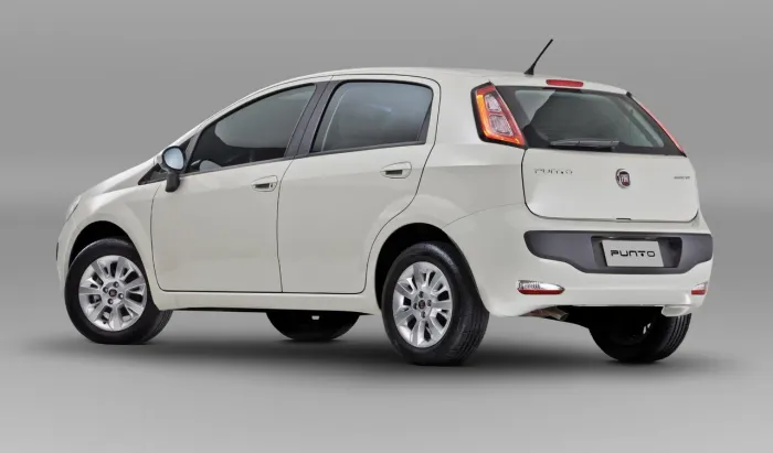 Fiat Punto Attractive Italia 1.4 F.flex 8V 5P 2013
