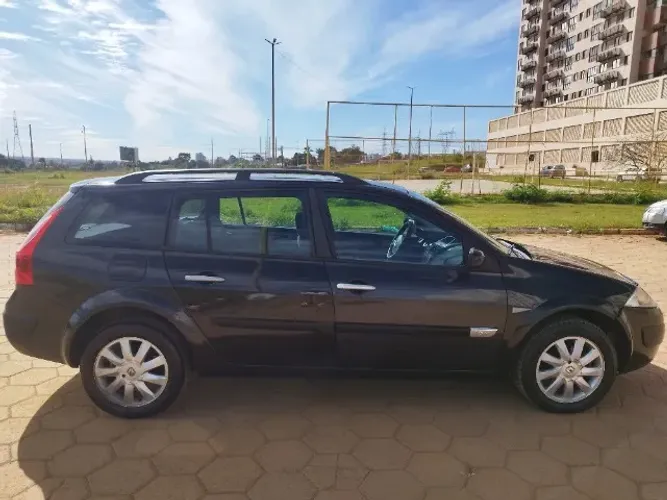 Renault Megane Grand Tour Dynam. Hi-flex 1.6 16V 2013