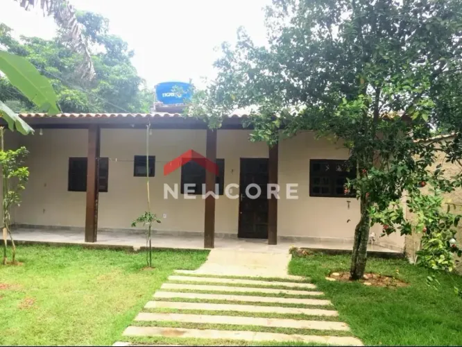 Casa em Rua Noêmia Estevam de Matos - Massaguaçu - Caraguatatuba/SP