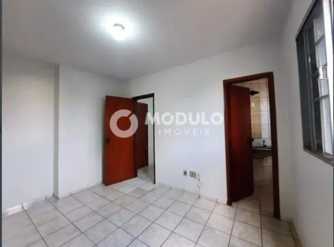 Apartamento disponível para locação no bairro Saraiva.