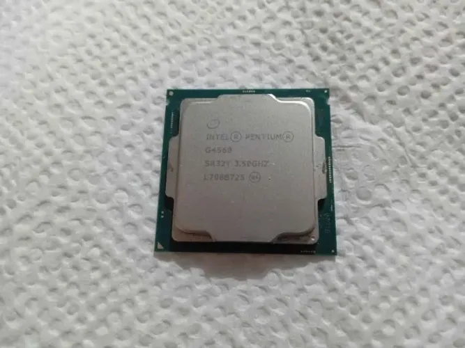 Processador Intel Pentium G4560
