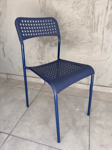 Cadeira empilhavel Ikea 