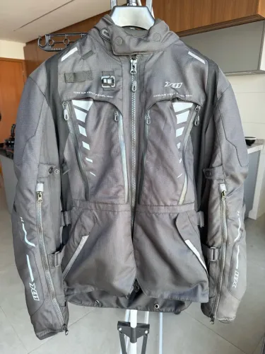 Jaqueta X11 Expedition - M e luvas Alpinestars SP3 - M