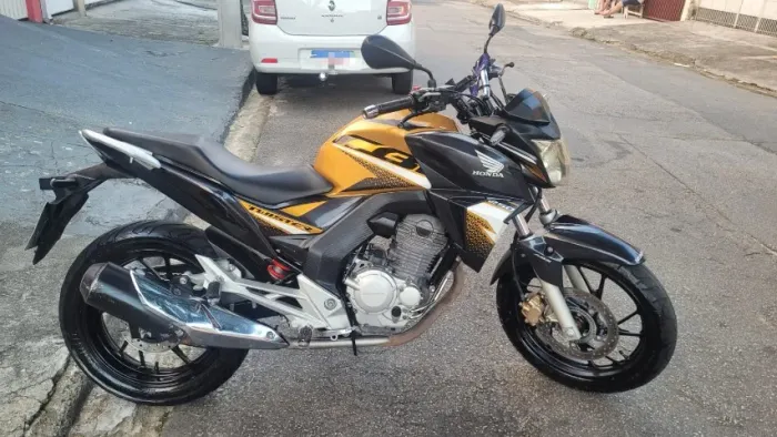 CB Twister 250 ABS
