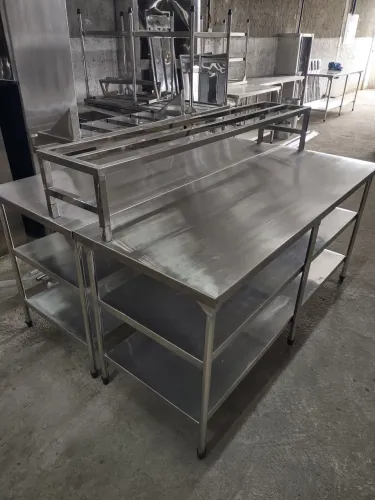 Balcão de inox ,pia de inox , Coifa 