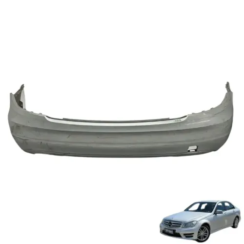 Para-choque traseiro Mercedes Benz C180 2007 a 2015