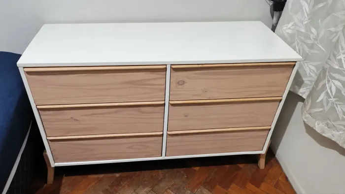 Cômoda de 6 gavetas