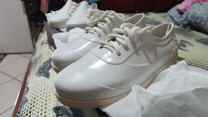 Tênis melissa