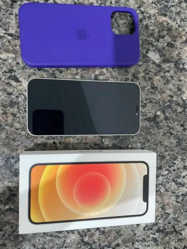 iPhone 12