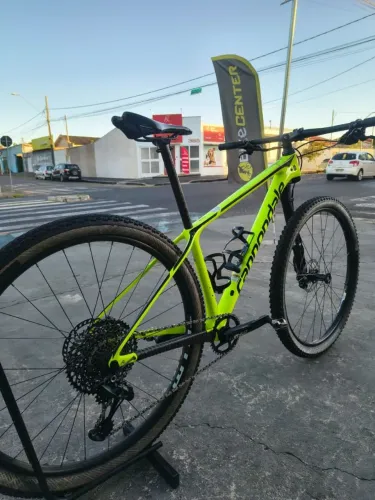 Bike carbono Cannondale