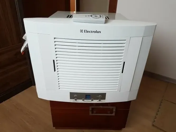 Ar condicionado 7.500btus e 220v