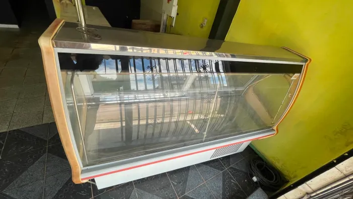 BALCÃO FRIGORÍFICO DE AÇOUGUE