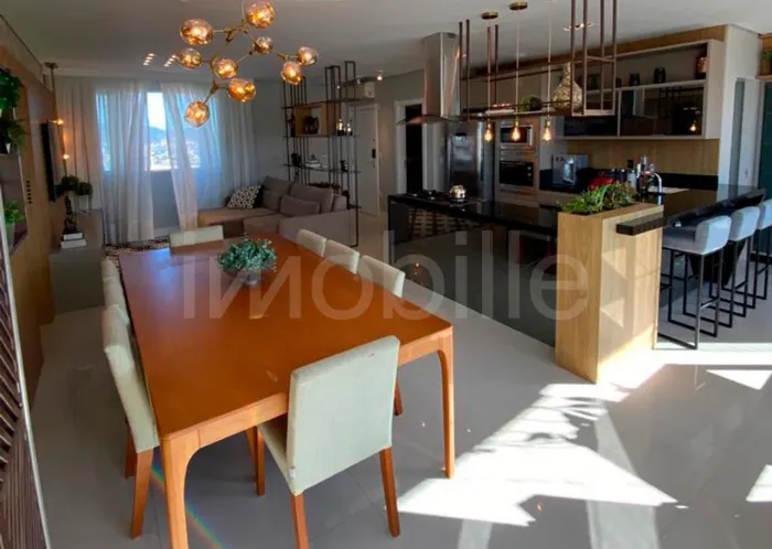 Apartamento no Edifício Royal Garden Residence em Balneário Camboriú