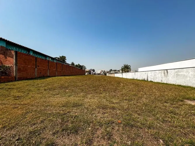 Terreno à venda no Condomínio Park Campestre II em Piracicaba