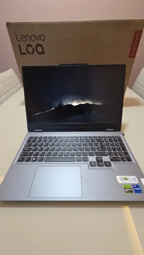 Notebook LOQ i7-14700HX RTX 4060 16GB 512GB SSD - Seminovo com caixa, 10x sem juros