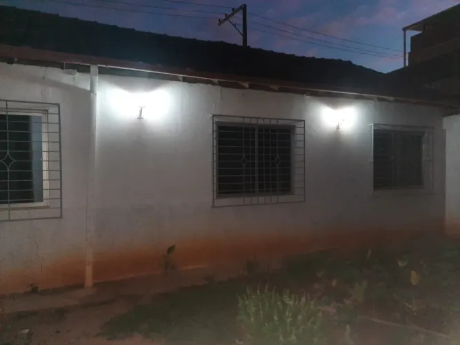 Casa para venda possui 280 metros quadrados com 4 quartos em Giovanini - Coronel Fabrician