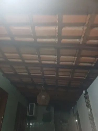 Vendo barato 2.100 telhas colonial em excelente estado