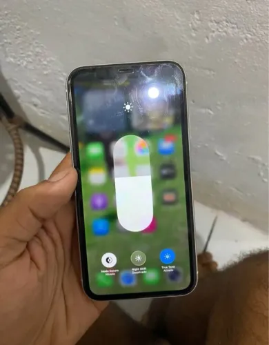 Iphone 11 zerado perfeito
