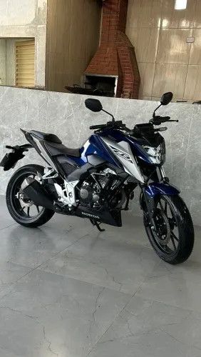 Ágio Honda CB 300F Twister ABS 2026 - Impecável