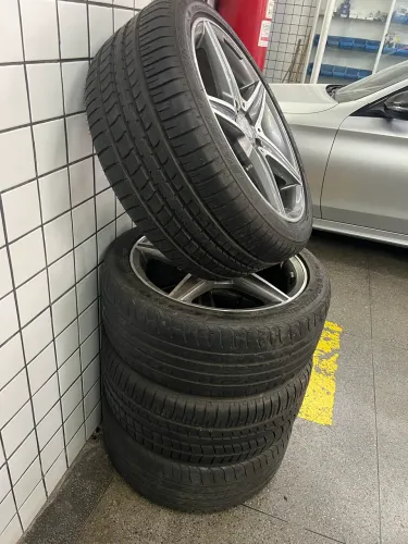 Rodas Mercedes originais C 250 aro 18