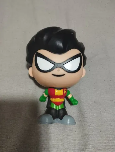 Boneco do Robin Jovens Titãs do Habib's